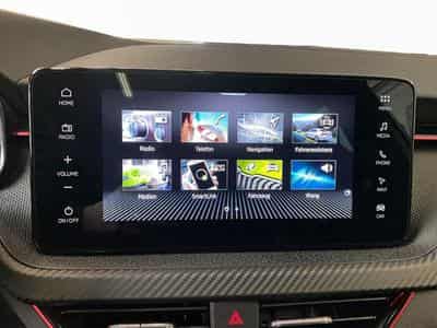 Skoda Kamiq Monte-Carlo+DSG+Pano+LED (2025) - Foto 13