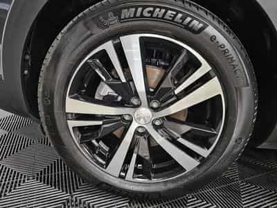 Peugeot 3008 GT 1.2 130 EAT8 (2023) - Foto 4