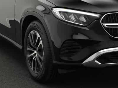 Mercedes GLC 200 d 4MATIC AVANTGARDE Advanced/Navi/AHK. (2025) - Foto 9
