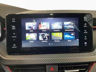 Skoda Kamiq Monte-Carlo+DSG+Pano+LED (2025) - Foto 13