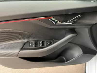 Skoda Kamiq Monte-Carlo+DSG+Pano+LED (2025) - Foto 14
