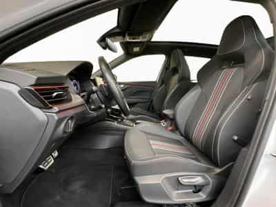 Skoda Kamiq Monte-Carlo+DSG+Pano+LED (2025) - Foto 9