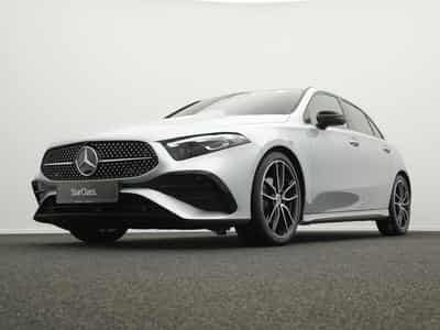Mercedes A 200 MUlti+Kamera+Night+19"+Ambi (2025) - Foto 10