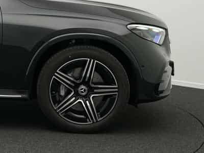 Mercedes GLC 220 d 4MATIC AMG-Line (2025) - Foto 8