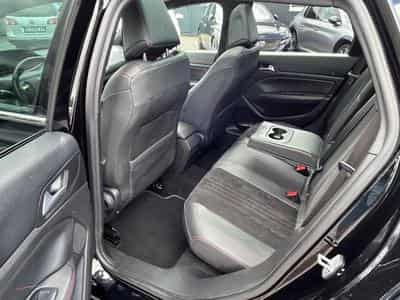 Peugeot 308 308 SW GT *Automatik*Navi*Kamera*Pano*Eu6d (2018) - Foto 9
