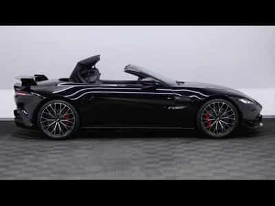 Aston-Martin V8 Vantage Roadster F1 Edition (2022) - Foto 11