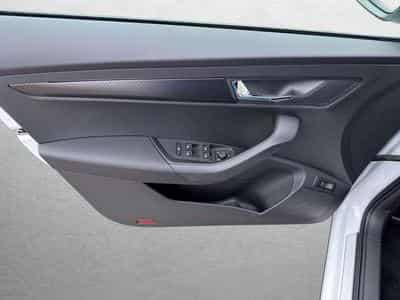 Skoda Karoq Sportline 1.5 DSG/ACC/AHK/FHZ/5-J Garantie (2026) - Foto 12