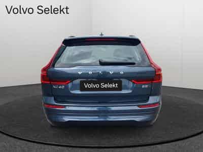 Volvo XC60 B5 Core / Essence (2025) - Foto 7