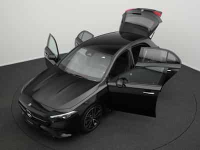 Mercedes A 200 AMG-Line Multi+Kamera+Night+19" (2025) - Foto 14