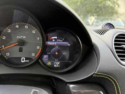 Porsche 718 4.0 420ch GT4 (2020) - Foto 15