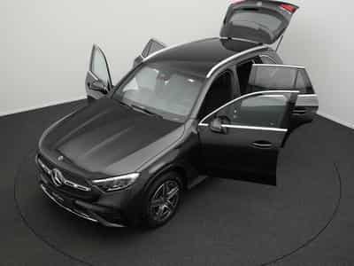 Mercedes GLC 300 d 4MATIC AMG-Line LED+Kamera+AHK+Memory (2025) - Foto 14