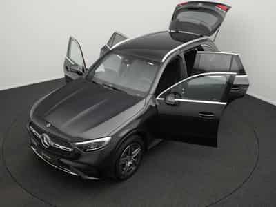 Mercedes GLC 300 d 4M AMG-Line LED+Kamera+Memo+19"+AHK (2025) - Foto 14