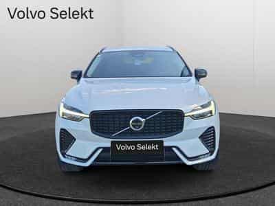 Volvo XC60 B4 Plus Dark / Essence (2024) - Foto 3
