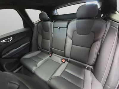 Volvo XC60 B5 AWD Plus Dark / Essence (2025) - Foto 14