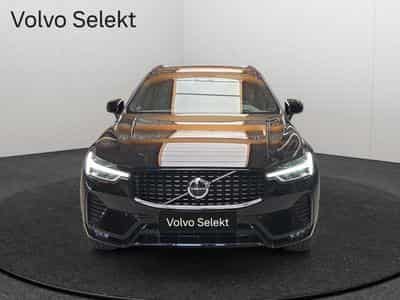 Volvo XC60 B5 AWD Plus Dark / Essence (2025) - Foto 2