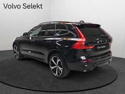 Volvo XC60 B5 AWD Plus Dark / Essence (2025) - Foto 6