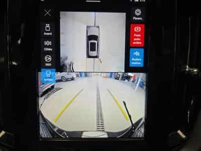 Volvo XC60 B5 AWD Plus Dark / Essence (2025) - Foto 7