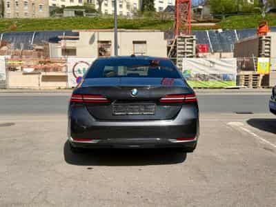 BMW 520 iA Limousine Head-Up/360°/H&K (2025) - Foto 5
