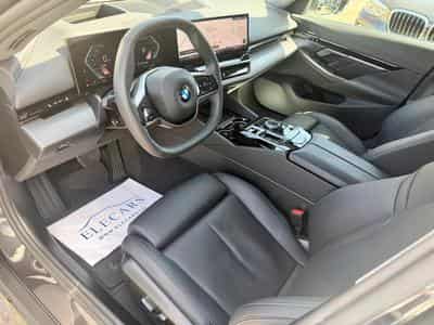 BMW 520 iA Limousine Head-Up/360°/H&K (2025) - Foto 7