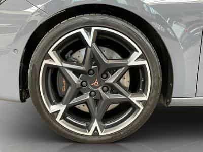 Cupra Leon VZ+DSG+Dinamica+Pure-Perf.+Int.-Drive (2025) - Foto 8