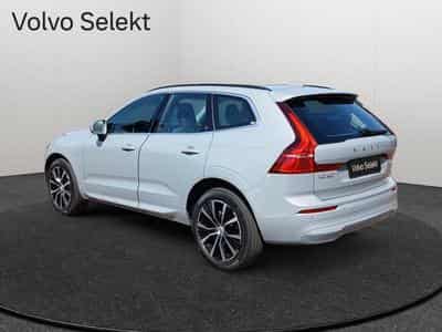 Volvo XC60 B5 Core / Essence (2025) - Foto 5