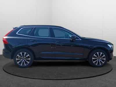 Volvo XC60 B5 Core / Essence (2025) - Foto 6