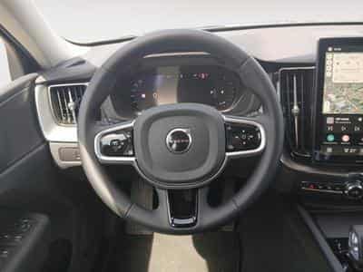 Volvo XC60 B5 Core FACELIFT / Essence (2025) - Foto 12