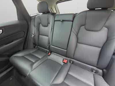 Volvo XC60 B4 Plus Dark / Essence (2024) - Foto 13