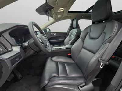 Volvo XC60 B4 Plus Dark / Essence (2024) - Foto 9