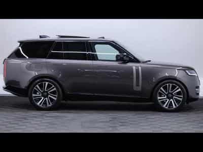 Land-Rover Range Rover SWB D300 SE AWD Auto (2026) - Foto 4