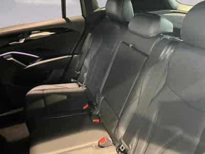 VW Tiguan 2.0 TSI 4Motion R-Line 265 (2025) - Foto 13