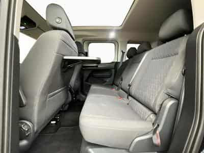 VW Caddy Life+DSG+Dark-Label+P.Cool&Sound+Navi+P.Ass-Plus+AHK (2024) - Foto 15