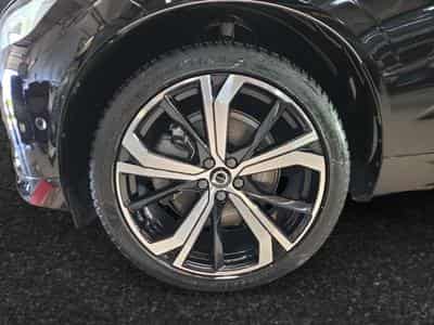 Volvo XC60 B4 Plus Dark / Essence (2023) - Foto 10