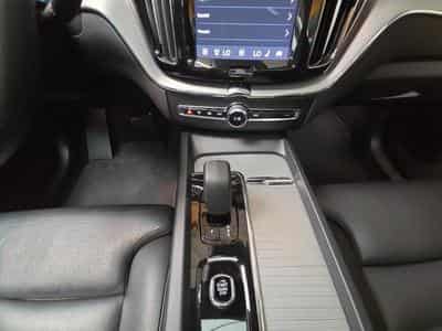 Volvo XC60 B4 Plus Dark / Essence (2024) - Foto 11