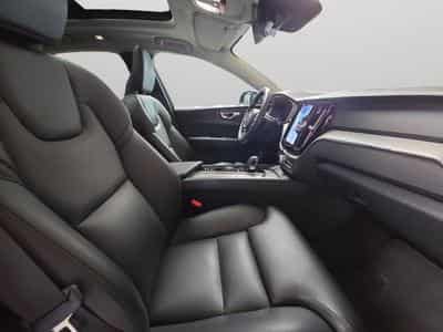 Volvo XC60 B4 Plus Dark / Essence (2024) - Foto 15