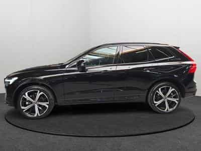 Volvo XC60 B4 Plus Dark / Essence (2024) - Foto 2