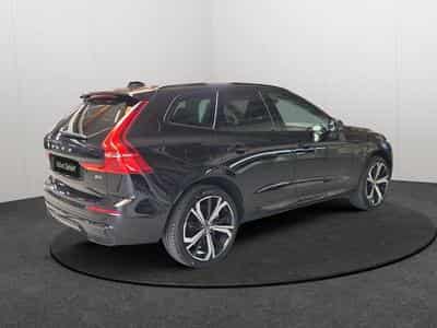 Volvo XC60 B4 Plus Dark / Essence (2024) - Foto 5