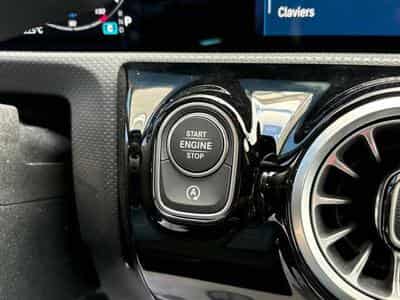 Mercedes CLA 200 CLA Shooting Brake 200D 150 CH AMG NIGHT EDITION (2025) - Foto 10