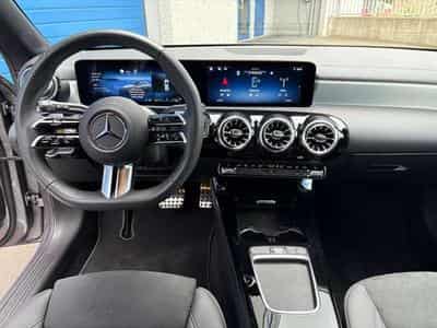 Mercedes CLA 200 CLA Shooting Brake 200D 150 CH AMG NIGHT EDITION (2025) - Foto 5