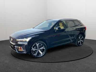 Volvo XC60 B5 AWD Ultra Dark / Essence (2025) - Foto 1