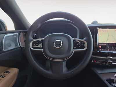 Volvo XC60 B5 AWD Ultra Dark / Essence (2025) - Foto 12