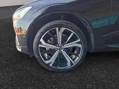 Volvo XC60 B5 AWD Ultra Dark / Essence (2025) - Foto 14