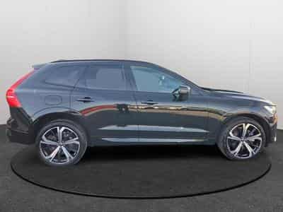 Volvo XC60 B5 AWD Ultra Dark / Essence (2025) - Foto 6