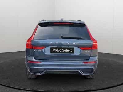 Volvo XC60 B5 AWD Ultra Dark / Essence (2025) - Foto 4