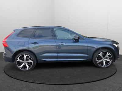 Volvo XC60 B5 AWD Ultra Dark / Essence (2025) - Foto 6