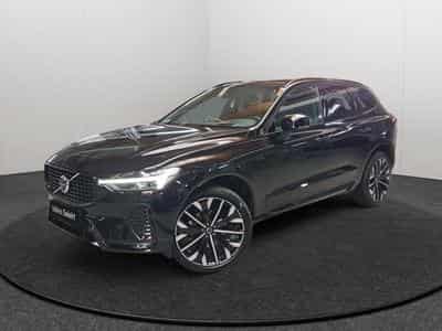 Volvo XC60 B5 AWD Ultra Dark / Essence (2025) - Foto 1