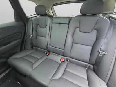 Volvo XC60 B4 Plus Dark / Essence (2024) - Foto 13