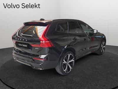 Volvo XC60 B5 AWD Plus Dark / Essence (2025) - Foto 2