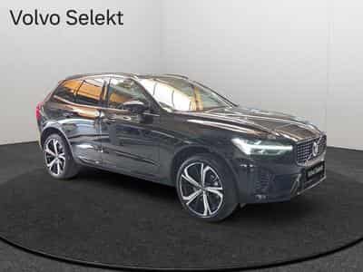 Volvo XC60 B5 AWD Plus Dark / Essence (2025) - Foto 8