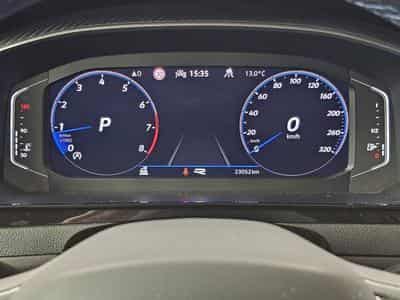 VW Arteon R Shooting Brake 2.0 TSI 320cv 4motion (2024) - Foto 8